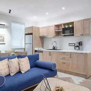 Ada Dreams City Apartment
